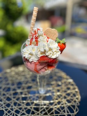Erdbeer-Eisbecher
