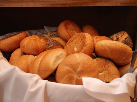 Semmel und Weckerl Semmel und Weckerl