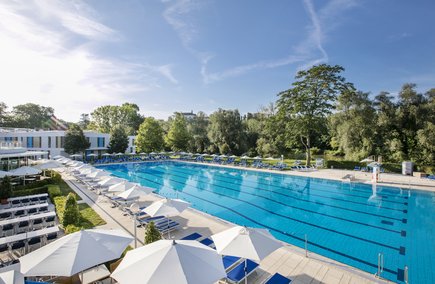 Sportbecken in der Parktherme Bad Radkersburg