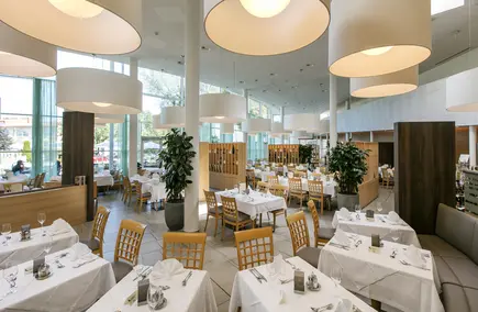 Restaurant Fontäne in der Parktherme Bad Radkersburg Restaurant Fontäne in der Parktherme Bad Radkersburg