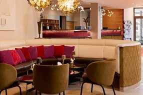 Lounge im Vitalhotel in Bad Radkersburg. Lounge im Vitalhotel in Bad Radkersburg.